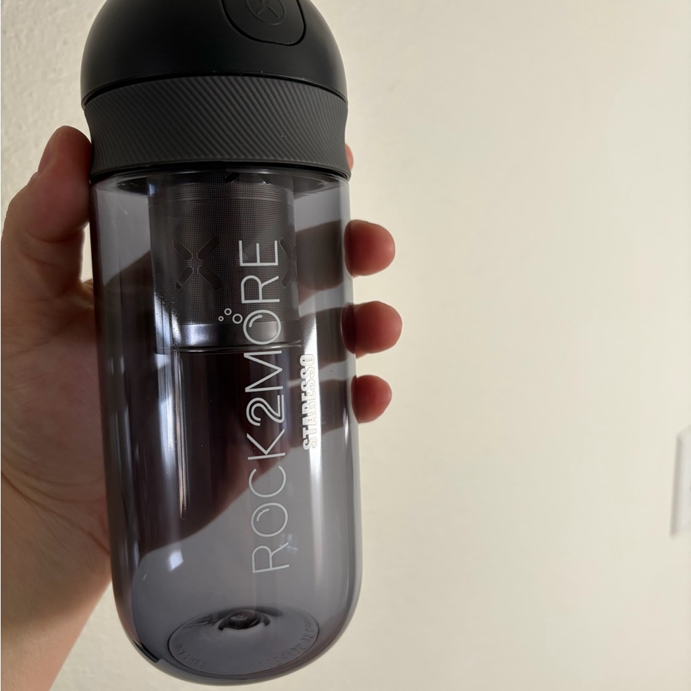 Viral Rock2More Portable Espresso Bottle - Smoke‎ Gray & Black